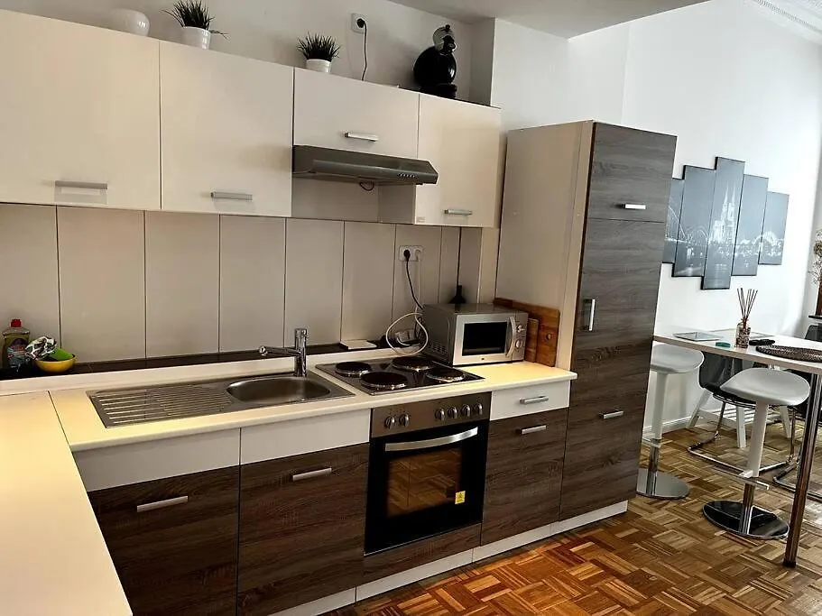 Exklusive Wohnung Mitten Im Schoensten Viertel Bremen 0*,